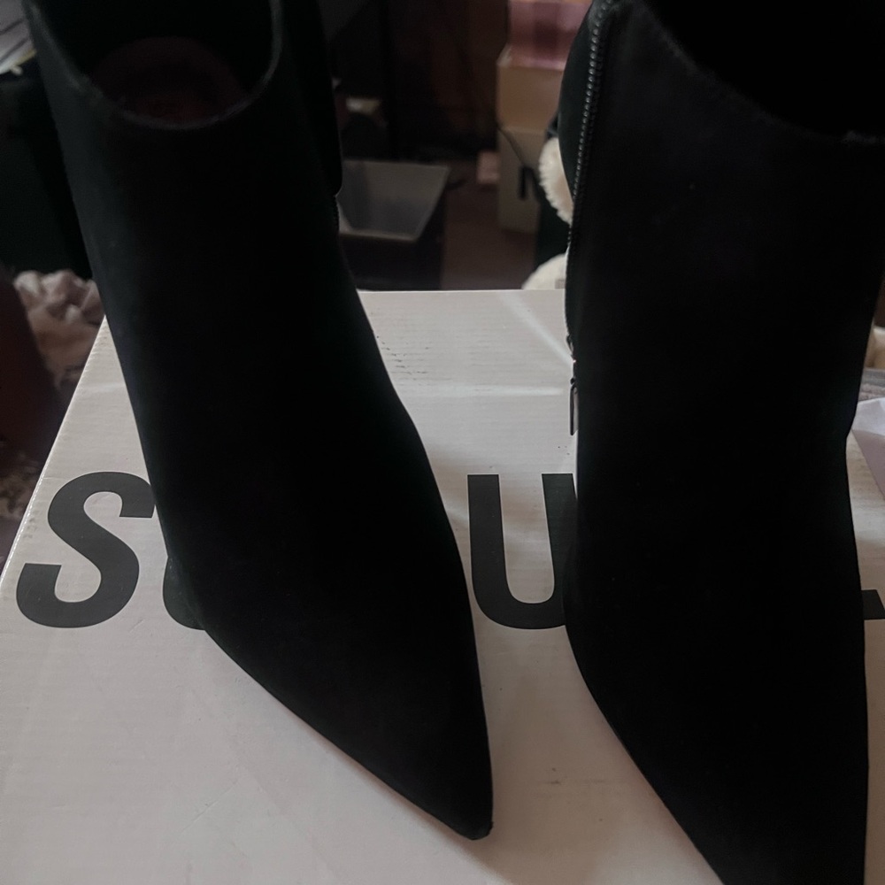 SCHUTZ Black Ankle Booties with Sleek Design